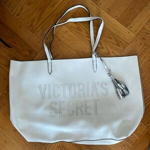 Victoria’s Secret Leather Tote Bag in Pebbled White Faux Leather and Silver